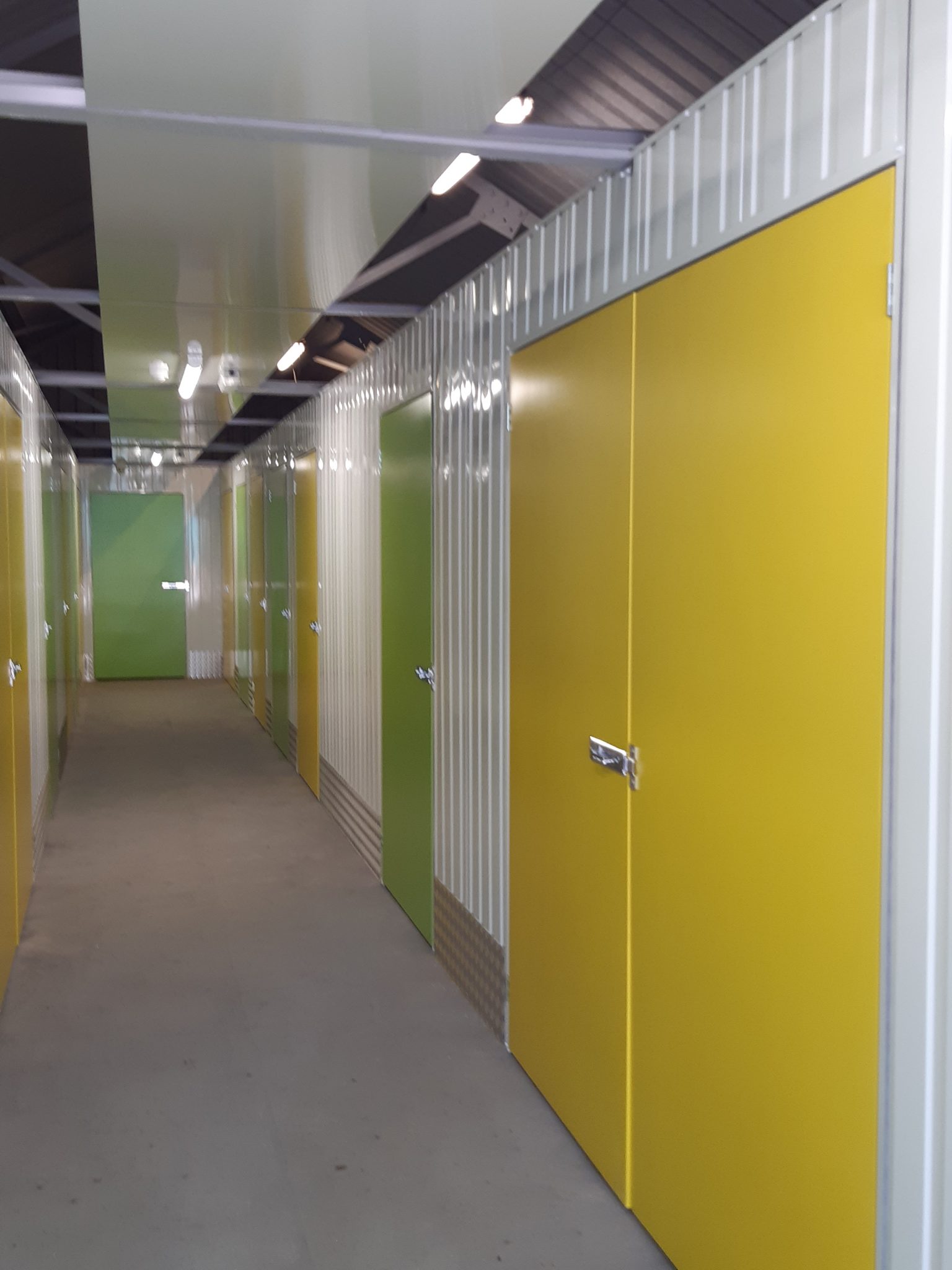 Indoor and Container Self Storage Lincoln